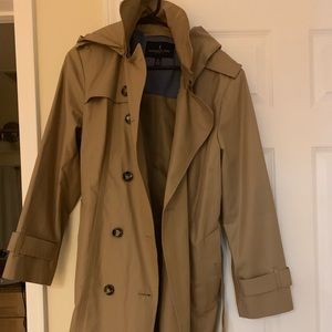 NWOT London Fog trench coat